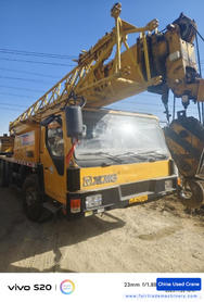 Buy XCMG QY20G Used Crane / 2 Used XCMG QY20G Crane 2012 Model / 2